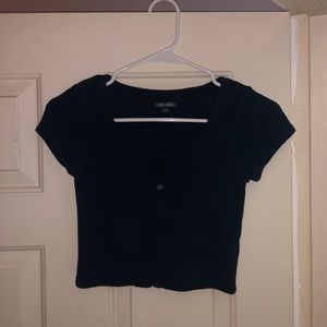 Woman’s crop top